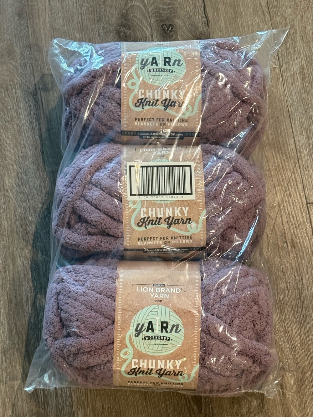 NWT Lion Brand Hand Knitting Yarn